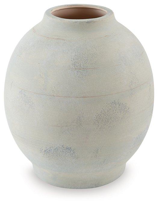 Clayson Vase