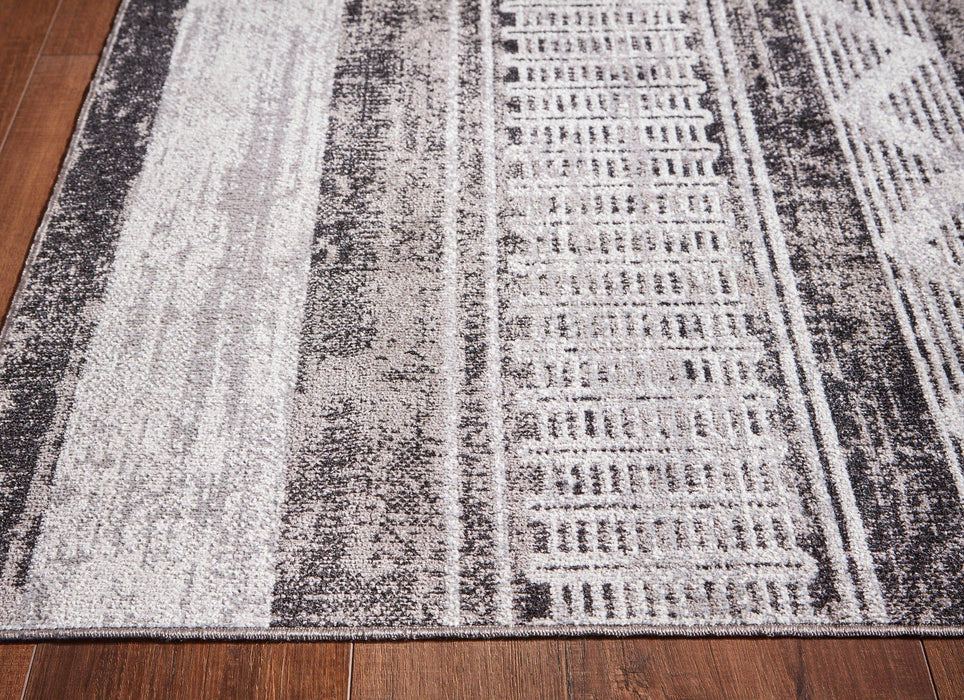 Henchester 8' x 10' Rug